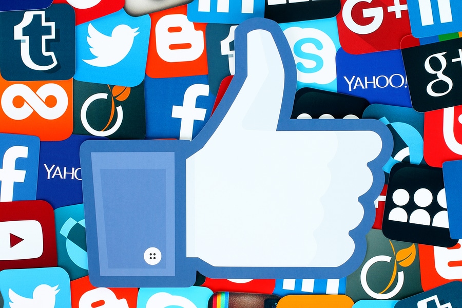 - Staffdna Facebook-travel healthcare social media